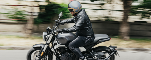 Observatoire Solly Azar - AAA DATA : Quel bilan pour le marché des motos et cyclos en France en 2024 ?
